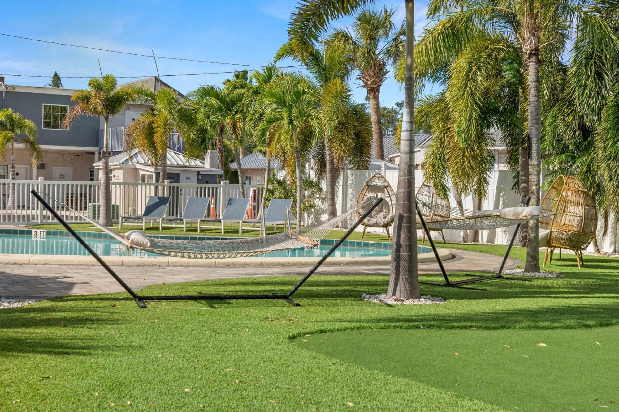 2B1B Stylish Little House W Shared Pool 511 Villa Clearwater Exterior photo